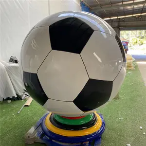 Diskon Patung Olahraga Bola Sepak Bola Ikon Kaca Serat Kustom Patung Ukur Realistis Ukuran Besar Dibuat Sesuai Pesanan