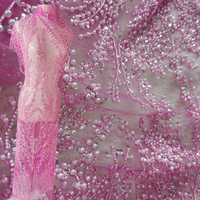 Nouvelle séquence de tissu en dentelle de tulle africain brodé de perles colorées faites à la main, avec des paillettes, pour robe de mariée ou de soirée