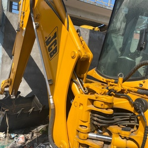 Retroexcavadora JCB 3CX Usada a Bajo Precio, Original de Inglaterra, Cargadora de Ruedas 4x4, Cargadora JCB Usada con Sistema de Control Avanzado, CE/EPA, en Venta - Product Image 2