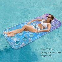 Vente chaise longue gonflable piscine fête flotteur avec paillettes eau jouet arc-en-ciel couleur bateau à rames gonflable