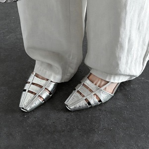 Sandales en cuir de vachette respirantes à découpes 2026 pour femme, bout carré, talon bloc moyen, bride arrière, chaussures romaines en cuir véritable - Product Image 2