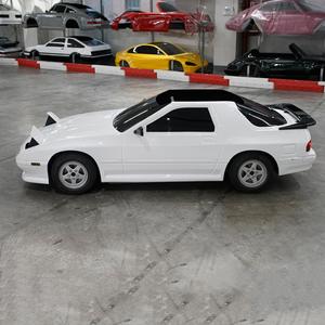 Kart électrique avec deux moteurs à couple élevé, système de batterie au lithium 4 roues motrices pour une puissance et un contrôle ultimes, surfaces glissantes, pistes - Product Image 4