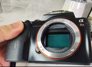 กล้องดิจิตอลมือสอง Sony A7R 36MP ฟูลเฟรม รุ่น <span class=keywords><strong>Alpha</strong></span> <span class=keywords><strong>7R</strong></span> - Product Image 3