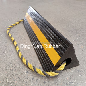 ラバーホイールストッパー飛行機航空機ホイールチョックロープ飛行機付きラバーブロックヘビーデューティ航空機ホイールチョック - Product Image 2