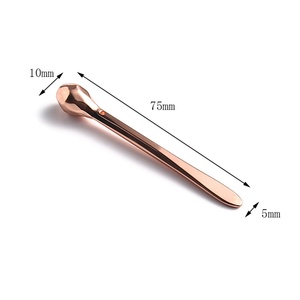 Artículos Promocionales, Herramienta Clásica para el Cuidado Facial en Oro Rosa para el Contorno de Ojos - Product Image 3