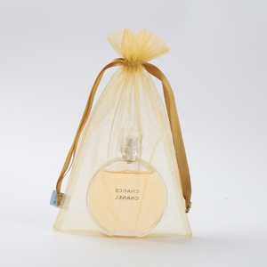 Sac cadeau de mariage en organza imprimé avec logo personnalisé, sacs en organza pour la beauté, pochette à bijoux - Product Image 1