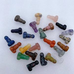 Dildo de Cristal Natural Mini al por Mayor, Artesanía de Piedra Semipreciosa, Pene de Cristal de Cuarzo Mixto Tallado a Mano - Product Image 1
