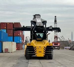 Apilador de Contenedores Hidráulico Kalmar de 45 Toneladas de Segunda Mano, Camión Apilador de Contenedores con Motor Volvo, Cummins o Weichai - Product Image 2