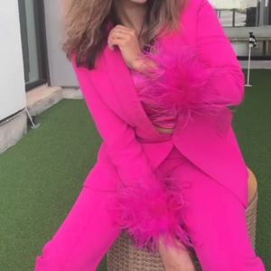 Blazer Femme 2025 OOTD Personnalisable avec Strass, Coton Respirant, Manches Longues, Col Plume Épissé, Boutons Crantés - Product Image 1