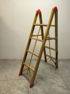 Nueva Escalera Plegable para Hogar/Industria, Rápida de Plegar y Desplegar, Ahorra Espacio, Fácil de Transportar, Capacidad de Carga de 150 kg - Product Image 2