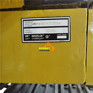 Mini-excavatrice compacte sur chenilles hydraulique CAT 320BL d'occasion pour travaux de construction et de terrassement - Product Image 6