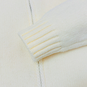 Cardigan Corto in <span class=keywords><strong>Maglia</strong></span> Fine con Cerniera Metallica a Doppia Estremità e Collo a Girocollo, Etichetta Privata, per <span class=keywords><strong>Donna</strong></span> - Product Image 3