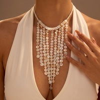 Collier long bohème multi-couches avec pampilles en coquillages et perles naturelles, chaîne en corde, pour femme, idéal pour les vacances à la plage