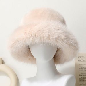 Vente en gros Chapeau d'hiver de luxe de haute qualité pour femmes Chapeau seau d'hiver en fourrure de renard doux et chaud pour femmes - Product Image 2