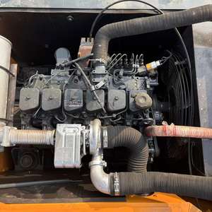 Excavadora Hidráulica de Orugas Hyundai 220LC-9 Usada de 20 Toneladas de Alta Calidad con Motor - Excelente Estado - Product Image 6