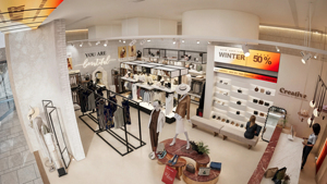 Vintage Women Apparel Store Interior Design Service Bespoke Wooden Clothing Shopfitting with Retail Display Fixture - Product Image 5