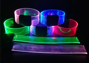 Gelang ukiran Logo kustom RGB, Magnet Led berkedip ukiran murah