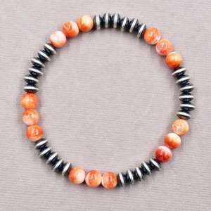 Bracelet extensible fait main en argent sterling, perles et turquoise d'huître épineuse orange - Product Image 1