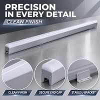 Lumière linéaire LED RGBW à double protocole DMX512+RDM avec réglage d'adresse à distance pour structure architecturale extérieure de villa de luxe