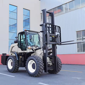 耐用的 3 吨全地形柴油叉车 4WD 农业液压农用叉车 - Product Image 1