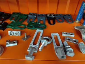 Piezas de Conexión de Válvulas Solenoides Neumáticas de Latón y Acero Inoxidable Fundidas a Presión Personalizadas - Product Image 2