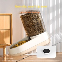 Nouveau design élégant et écologique, bol surélevé portable pour animaux de compagnie (chats et chiens) en PP, avec base et protection du cou.