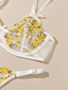 Lencería transparente delicada que muestra flores amarillas vibrantes a través de modelos sexis para mujer, conjunto de lencería con bordado de sujetadores florales calientes - Product Image 6