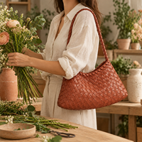 Sac à bandoulière élégant en tricot pour femme, doublure en polyester, fermeture éclair et fermoir, idéal pour le quotidien, le shopping, les trajets et les soirées
