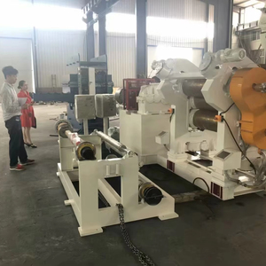 Venta directa del fabricante de máquina laminadora de caucho de <span class=keywords><strong>segunda</strong></span> <span class=keywords><strong>mano</strong></span> de 4 rollos de PVC de alta calidad - Product Image 1