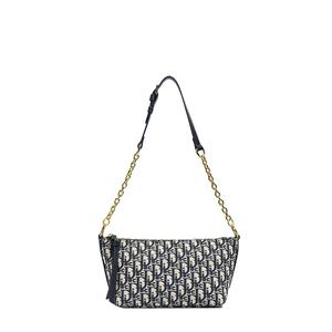 Sac messager en PU à motif géométrique tendance. Avec une chaîne. Convient à un usage quotidien. - Product Image 1