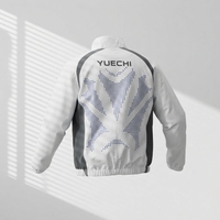 Chaqueta Deportiva Personalizada con Pedrería para Hombre, Cuello Alto, Cremallera Completa, Cortavientos, Logotipo Bordado YUECHI en la Espalda, Estilo Urbano, Talla Grande
