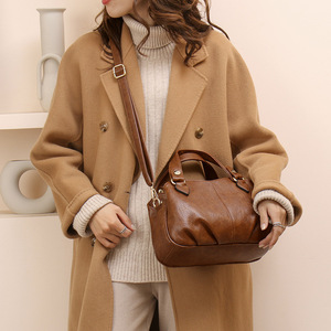 New Factory Wholesale Large Capacity Women's Handbag <b>Tote</b> Shoulder Bag Pu Leather Lady Fashion Designer Messenger Bag - Product Image 3