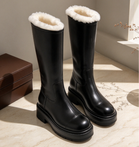 Botas de nieve hasta la rodilla para mujer, de cuero genuino, con punta redonda, forradas de piel, cálidas para invierno, calzado para clima frío al aire libre - Product Image 6