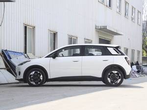 AION UT: un géant électrique qui remodèle l'imagination du voyage - Product Image 2