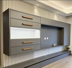 Meuble TV en bois gris avec éclairage LED, étagères de rangement, portes et tiroirs, montage mural pour salon - Product Image 2