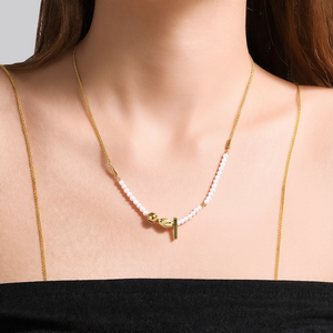 Collier pendentif en acier inoxydable plaqué or PVD avec perles et breloque en forme de T pour femmes, bijoux raffinés - Product Image 3