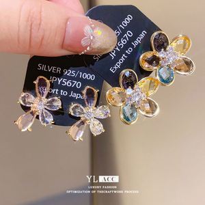 Silver Needle Fresh and <b>Sweet</b> Zircon <b>Flower</b> Earrings Fashionable, Minimalist, and Versatile - Product Image 2