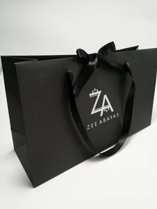 Sacs cadeaux en carton de luxe personnalisés avec impression à l'écran, logo personnalisé, sac d'emballage et poignée en ruban - Product Image 6