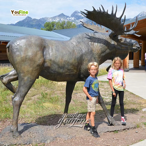 Grande statue de fauve en bronze, sculpture animale d'extérieur, patinée, avec bois de cerf, décoration de jardin - Product Image 1
