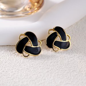 Exquisite Hollow Out Irregular Geometric Triangle Enamel Drip Oil Colorful <b>Stud</b> <b>Earrings</b> Court Style Retro Elegant <b>Earrings</b> - Product Image 6