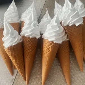 Cones artificiais de sorvete, cones de alimentos falsos com exibição de modelo total branco com 2 peças/conjunto e suporte, simulação de chocolate fuax icecream