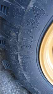 Lốp máy kéo mới và phía sau <span class=keywords><strong>11.2</strong></span>-28 12.4-28 14.9-28 16.9-<span class=keywords><strong>24</strong></span> 18.4-30 thiết kế lốp thiên vị rắn với ống bên trong - Product Image 4