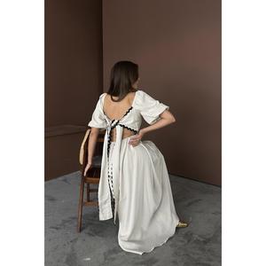 เดรสผ้าลินินสีเบจผูกหลัง ทรงหลวม เอวธรรมชาติ คอไขว้ ระบายอากาศได้ดี สวมใส่สบายๆ - Product Image 2
