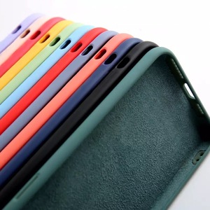 <span class=keywords><strong>Coque</strong></span> de téléphone portable en silicone liquide officielle personnalisable avec logo pour <span class=keywords><strong>Apple</strong></span> <span class=keywords><strong>iPhone</strong></span> 15 Pro Max, <span class=keywords><strong>coque</strong></span> arrière en silicone - Product Image 3