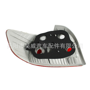 ไฟท้ายรถยนต์โตโยต้า วีออส ปี 2003 รุ่น 81561-0D030 ไฟเบรกหลังแบบฮาโลเจน - Product Image 4