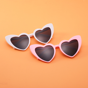 <span class=keywords><strong>Gafas</strong></span> de Sol de Diseño 2024 2025, <span class=keywords><strong>Gafas</strong></span> de Sol Retro con Forma de Corazón para Mujer, Protección UV400 - Product Image 5
