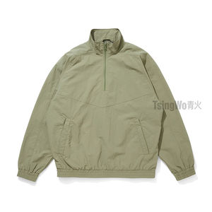 سترة واقية للرجال عالية الجودة رفيعة بياقة بسحاب وشعار مخصص سترات نايلون للبيع بالجملة خفيفة الوزن بنصف سحاب مسار - Product Image 1