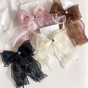 Barrettes <span class=keywords><strong>et</strong></span> pinces à cheveux en dentelle <span class=keywords><strong>et</strong></span> perles pour filles, style coréen mignon – Accessoires de fête européens <span class=keywords><strong>et</strong></span> américains en <span class=keywords><strong>noir</strong></span> <span class=keywords><strong>et</strong></span> <span class=keywords><strong>blanc</strong></span> - Product Image 1