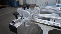 Scie à table coulissante informatisée ZICAR pour le travail du bois, machine de découpe de panneaux de bois à 45 et 90 degrés pour ligne de production de meubles