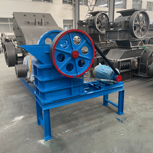 Klauwbreker voor mijnbouw, steen, glas, kolen, kiezels, graniet, steengroeve, met dieselmotor en transportband - Product Image 3